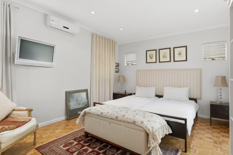 4 Bedroom Property for Sale in Camps Bay Western Cape